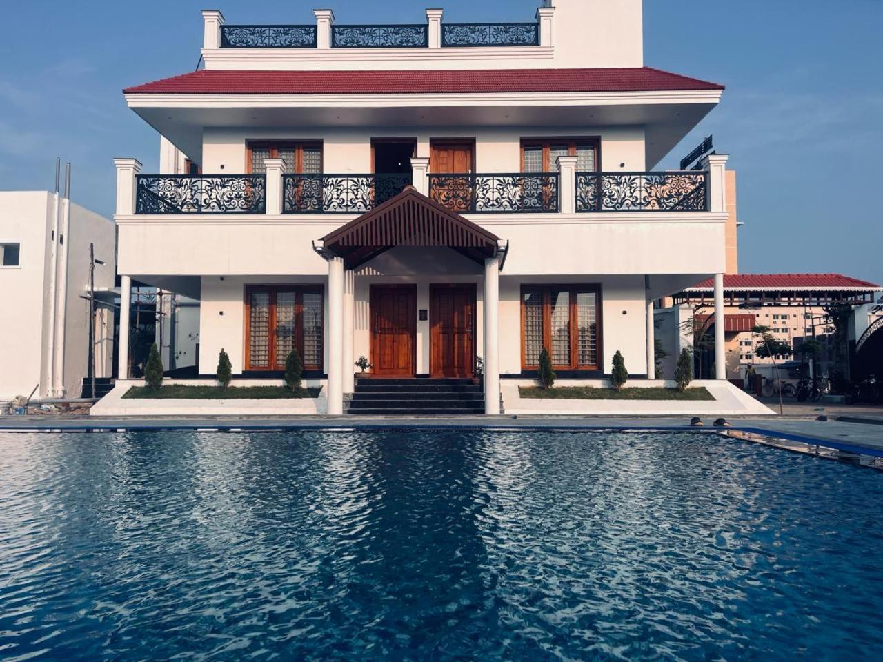Grb Resort Thiruchendur Exterior photo
